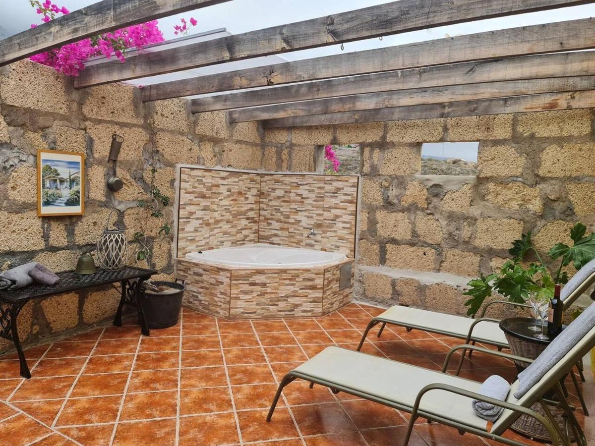 הוילה Guía de Isora Sunny Island Retreat In Tejina De Isora מראה חיצוני תמונה