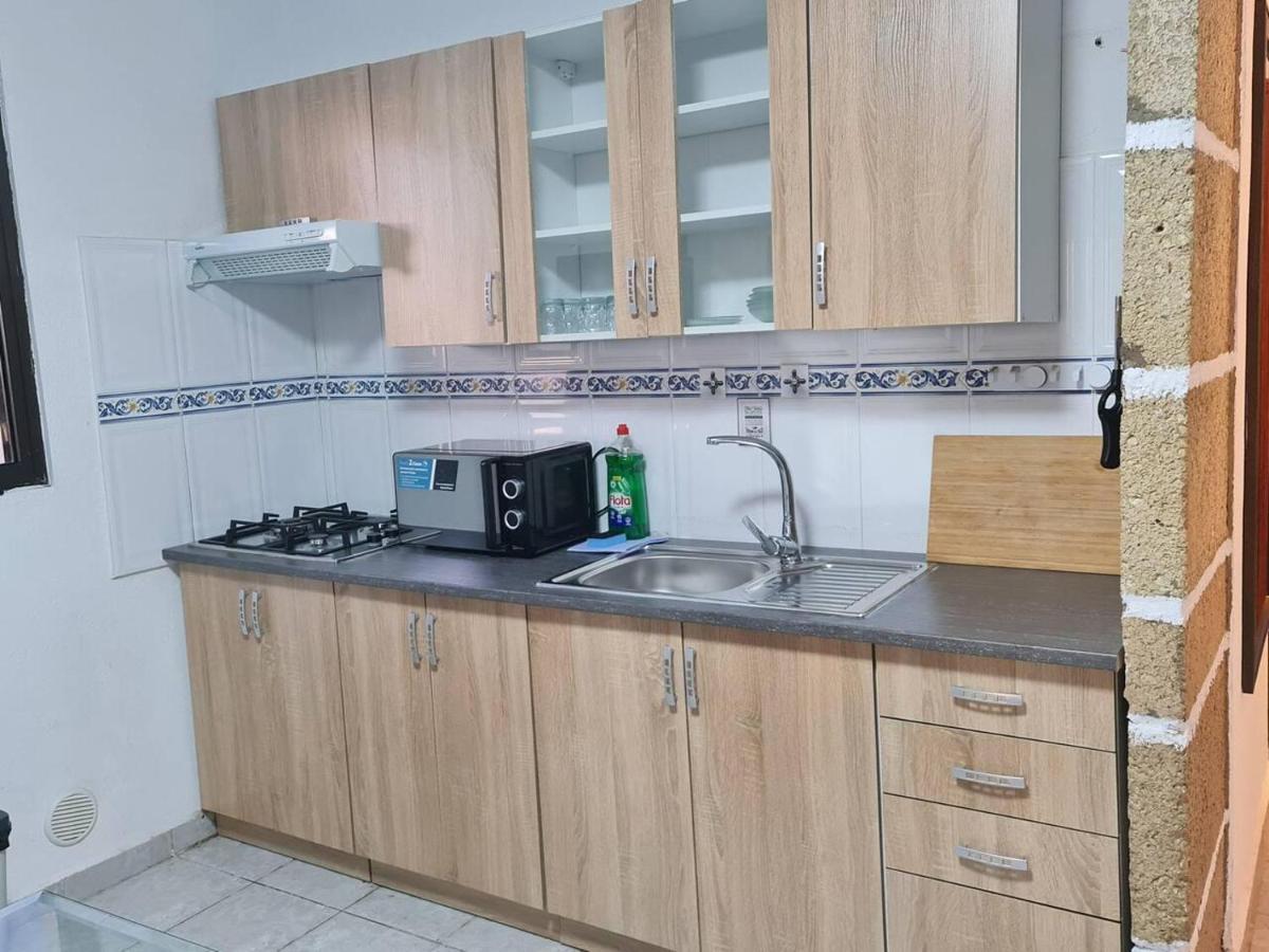 הוילה Guía de Isora Sunny Island Retreat In Tejina De Isora מראה חיצוני תמונה